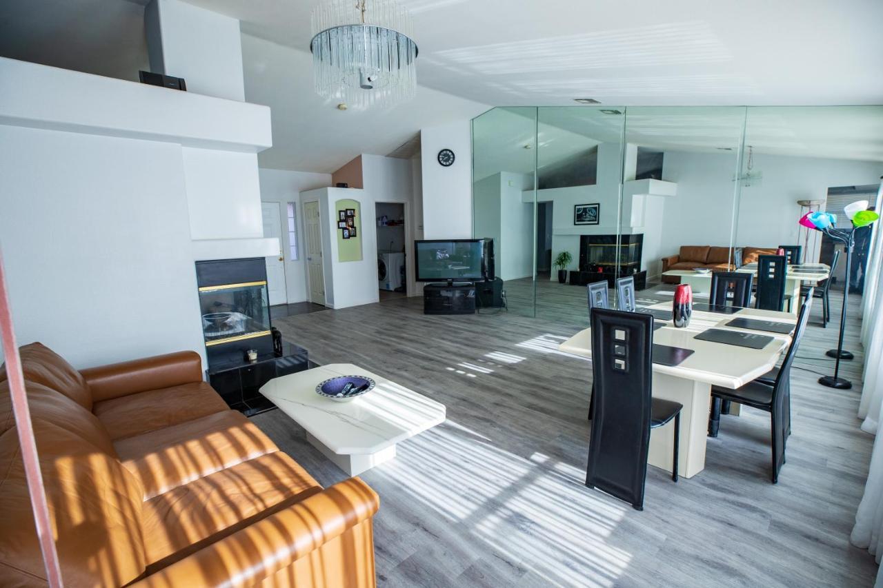 Luxury 1900 Sq Ft House Huge 46 Ft Pool & Hot Spa Лас-Вегас Экстерьер фото